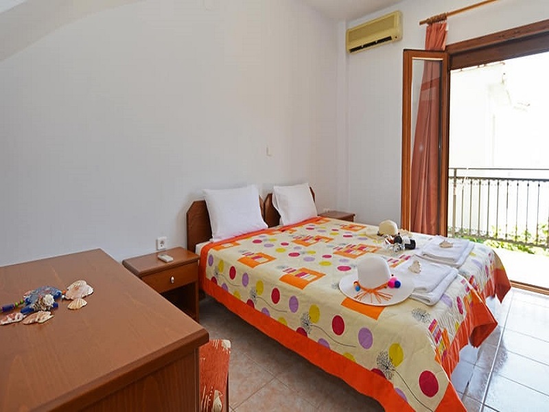 vila-galanis-tasos-2